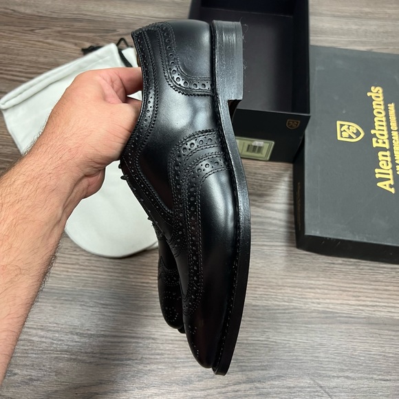 NEW Allen Edmonds McAllister Black Wingtip Oxfords 8.5 D - Picture 5 of 11